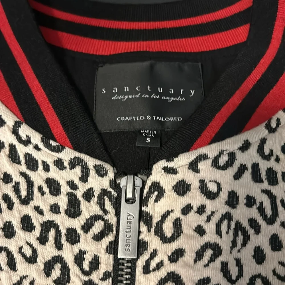 Sanctuary by Theory Leopard Print Medium Length Jacket-Size Small. - Picture 5 of 9
